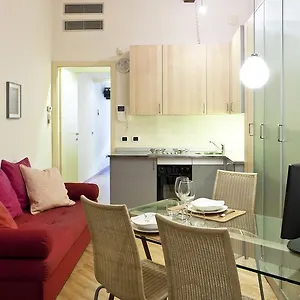 Italianway - Fiori Chiari 20 Milán